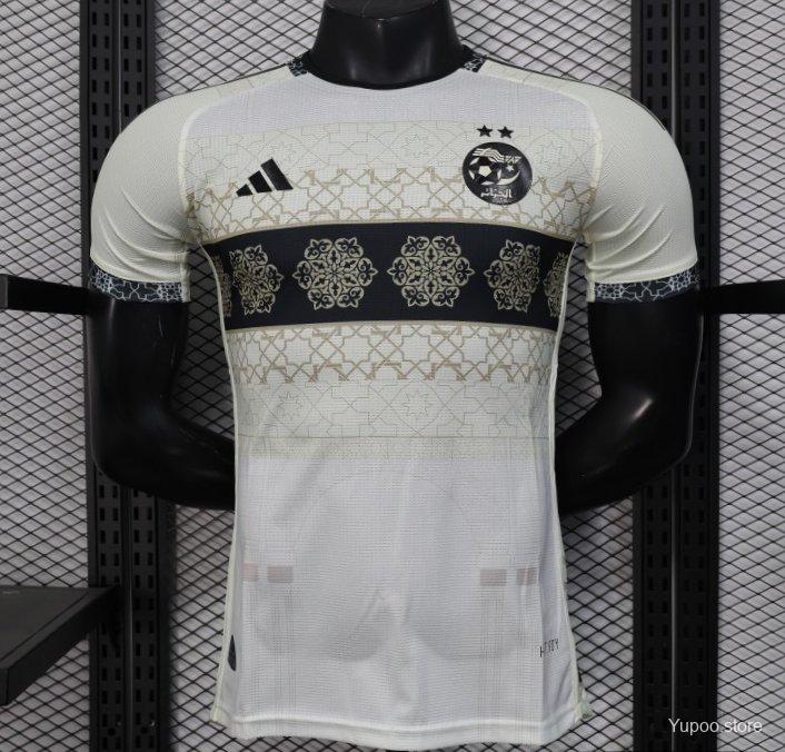 Player Version 2025 Algeria White
